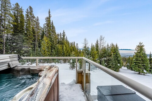 Fresh Tracks Retreat Ski In Out Mtn View Hot Tub