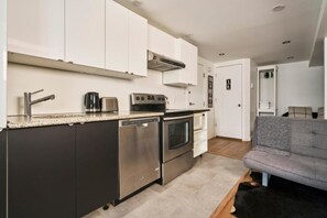 Interior - Attic accommodation 2 0 : Chalet (Notre-Dame-des-Monts)