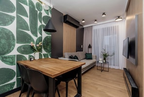Comfort Studio Suite | Living room
