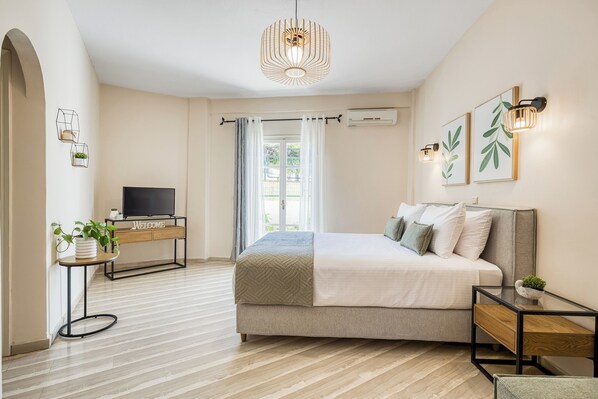 1 habitación, tabla de planchar con plancha, wifi gratis y ropa de cama