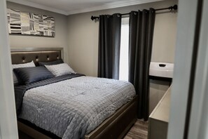 Desk, iron/ironing board, free WiFi, bed sheets