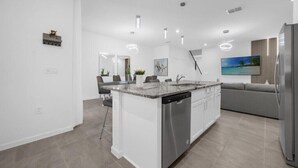 Interior - 4 Bedrooms/ 4.5 Bathrooms/ Solara (2378 ZP) (Kissimmee)