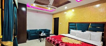 White Rose Guest House Karachi