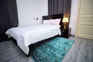 3 dormitorios, tabla de planchar con plancha, wifi y ropa de cama