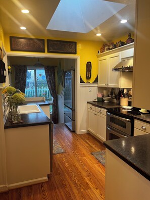 Kookgerei, borden en bestek