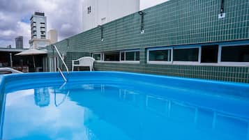Una piscina techada