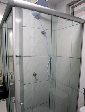 Basic-Apartment | Badezimmer