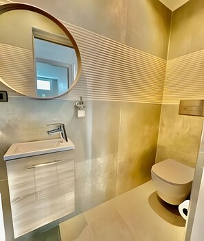 Apartment | Badezimmer