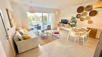 Apartment | Living area
