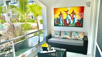 Basic Apartment | Interior