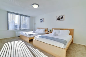 Comfort-huoneisto, 2 makuuhuonetta, kaupunkinäköala | 2 makuuhuonetta, ylelliset vuodevaatteet, pimennysverhot