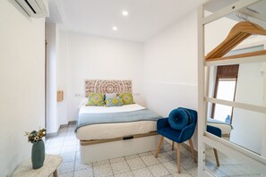 2 bedrooms, desk, iron/ironing board, travel cot