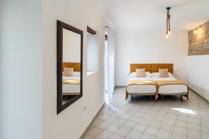 2 bedrooms, desk, iron/ironing board, travel cot