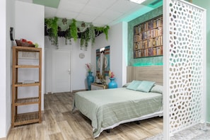 1 chambre, fer et planche Ă repasser, Wi-Fi, literie fournie