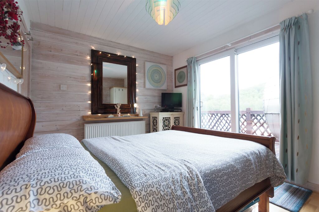 4 soverom, strykejern/-brett, reiseseng for barn og wi-fi (inkludert)