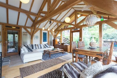 Waters edge boathouse  Rudyard lake   short breaks    kayaks  fishing hottub 

