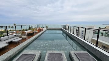 Basic Apartment | Pool | Outdoor pool