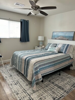 4 slaapkamers, een bureau, gratis wifi, beddengoed