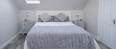 1 camera, ferro/asse da stiro, Wi-Fi gratuito, lenzuola