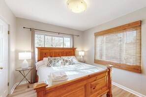 3 chambres, bureau, fer et planche à repasser, Wi-Fi gratuit
