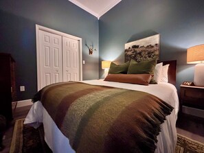 1 soverom, strykejern/-brett, wi-fi og sengetøy