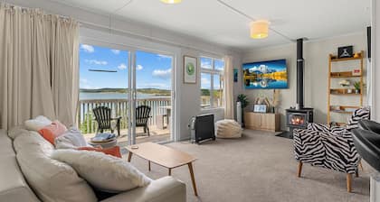Harbour Escape - Paparoa Holiday Home