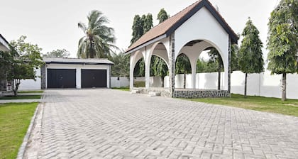 The Arden’s Le Chalet: Charming 4-bed Chalet for families & groups to reconnect