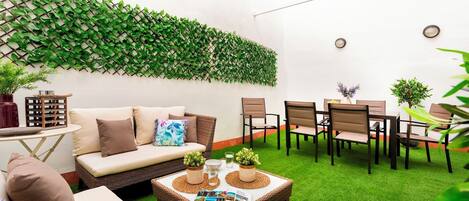 アパートメント | 2 室のベッドルーム、インターネットアクセス