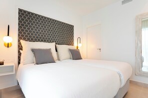 Apartment | 2 bedrooms, Internet - 2 Bedroom With Private Terrace and Communal Pool in Marbella Center Ricardo Soriano Terrace (Marbella)