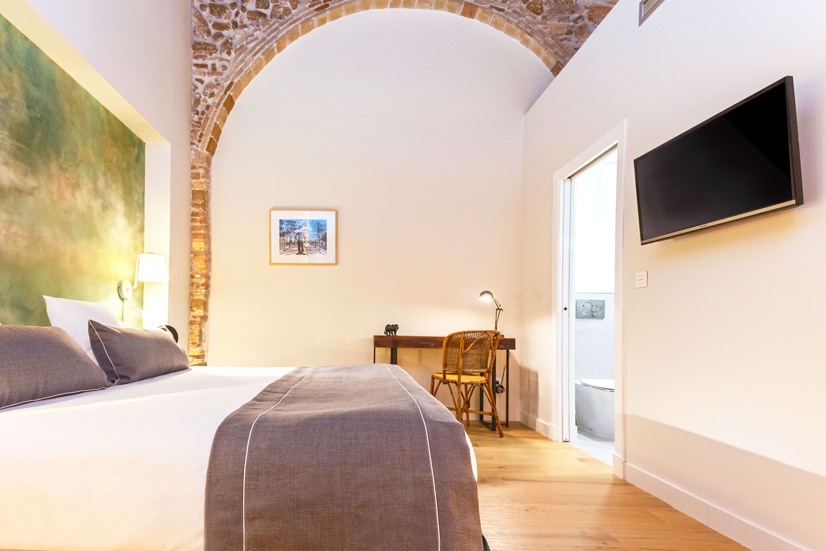 2 bedrooms, Internet