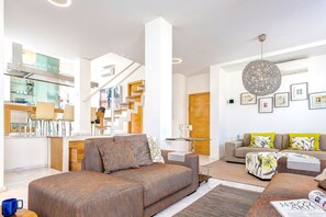 1 habitación y acceso a internet 