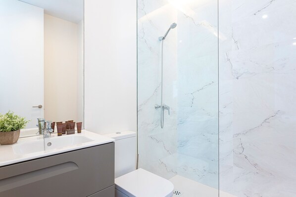 2 bedrooms - Amazing Penthouse With Terrace in Cadiz Center San Antonio I (Cádiz)
