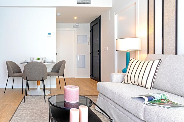 Apartment | 2 bedrooms, Internet - Apartment Adapted for Disabled With 2 Terraces Pool and Parking Arruzafa IV (Córdoba)