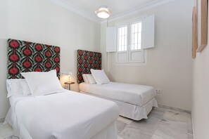 アパートメント | 2 室のベッドルーム、インターネットアクセス