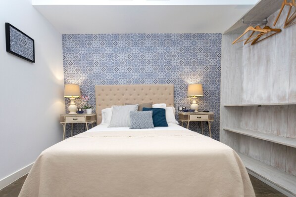 公寓 | 2 間臥室、網路服務