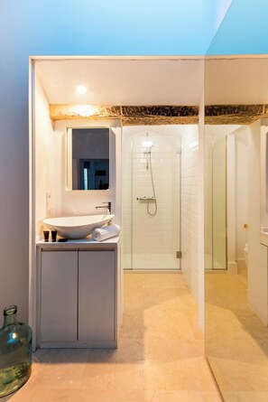 Apartment | 1 bedroom, Internet