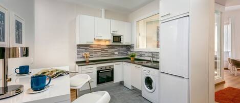 アパートメント | 2 室のベッドルーム、インターネットアクセス