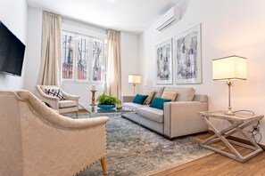 Apartment, Accessible | 1 bedroom - Beautiful 1 BD Apartment in the City Center Recaredo I (Seville)