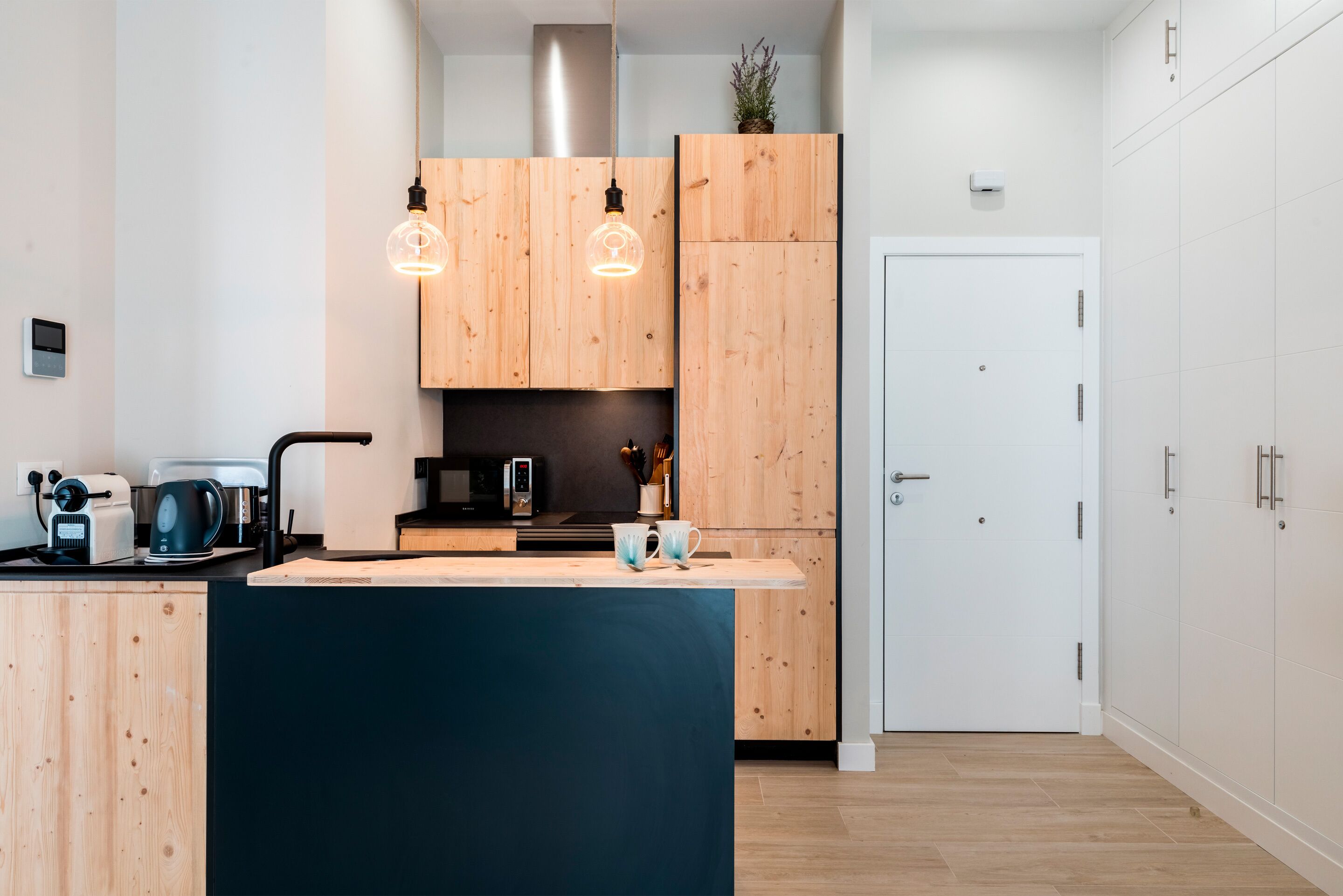 1 غرفة نوم وخدمة الإنترنت