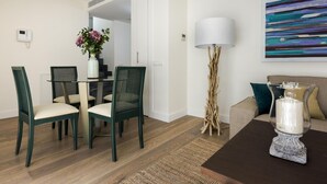 Apartment | 2 bedrooms, Internet - Best Location Santa Cruz Quarter 2 BD Apartment With Private Terrace Mateos Gago Terrace (Seville)
