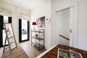 Apartment | 2 bedrooms, Internet - Best Location Santa Cruz Quarter 2 BD Apartment With Private Terrace Mateos Gago Terrace (Seville)