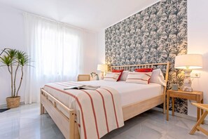 شقة | 2 عدّة غرف نوم وأسرّة أطفال/رضّع (مجانًا)