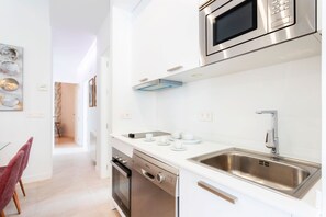 Apartment | 4 bedrooms, Internet