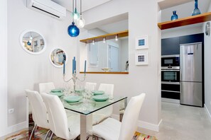 3 bedrooms, Internet - Bright 3 BD Apartment in Front of Maestranza Bullring Antonia Diaz II (Seville)