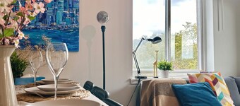 "Blue dreams" stay near Glasgow city