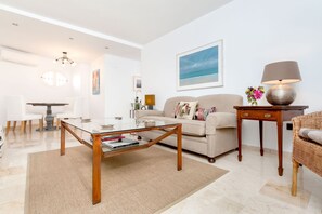 Apartment | 2 bedrooms, Internet