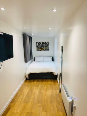 1 chambre, fer et planche Ă repasser, Wi-Fi