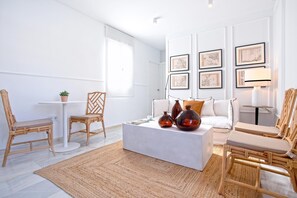 2 bedrooms, Internet - Cozy 2BD Apartment Near Teatro Romano Plaza de las Tendillas (Córdoba)