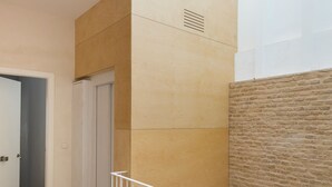 Apartment - Cozy Studio in Santa Cruz Quarter Santa Teresa I (Seville)
