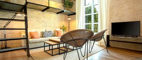 2 bedrooms, Internet